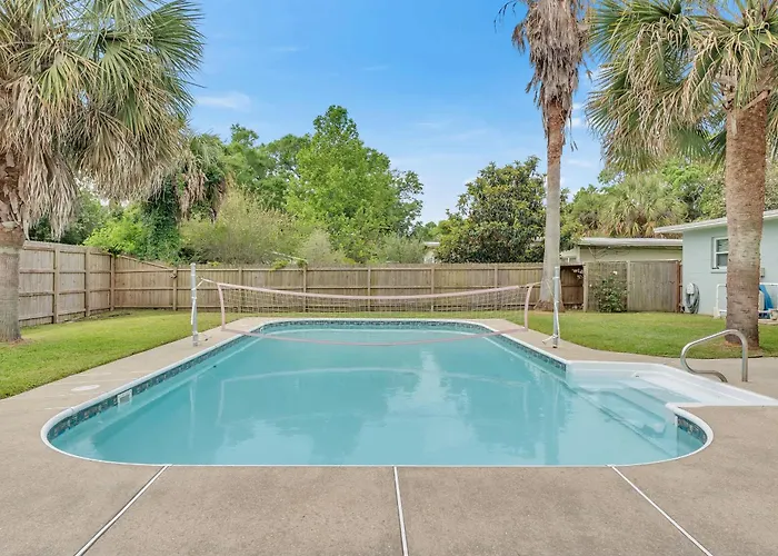 Family Getaway W-pool Park & Near Beaches Holiday home Pensacola